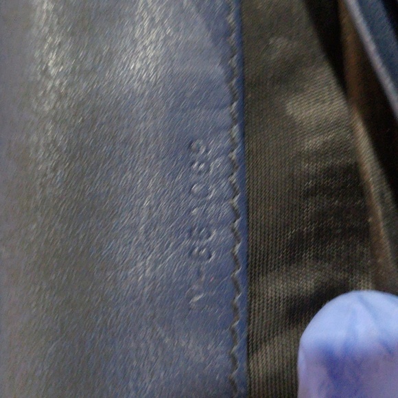 Salvatore Ferragamo Leather Gancini Long Black Bi-Fold Wallet – Luxury, Timeless - Picture 17 of 17